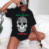 Playera Negra Personalizada Calavera Blanca Viva México Cabrones Tricolor para Mujer Frente